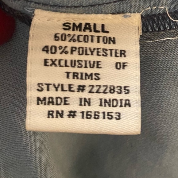 Poof New Size S Chambray Off Shoulder Embroidered Floral Design Fiesta Top - Picture 6 of 6